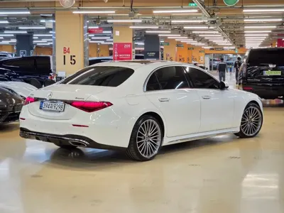 Mercedes-Benz S-Class 2023, 37116 км, за 169740000 KRW