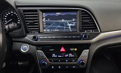 Hyundai Avante 2018, 99747 км, за 9200000 KRW - фото 13