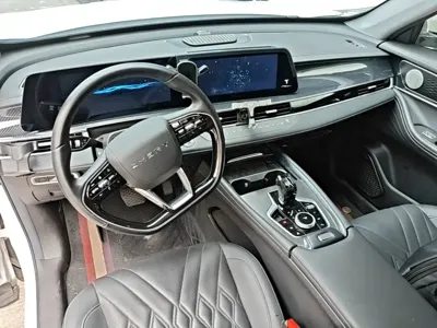 Chery Tiggo 7 PLUS NEV 2023, 32100 км, за 66400 CNY - фото 10