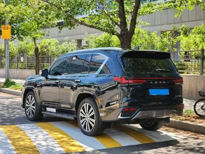 Lexus LX 2025, 13 км, за 219900000 KRW