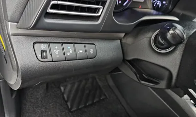 Hyundai Avante 2019, 64254 км, за 13700000 KRW - фото 18