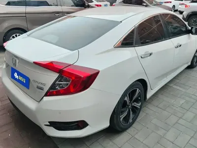 Honda Civic 2019, 81000 км, за 61000 CNY - фото 3