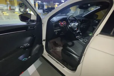 Volkswagen T-Roc 2018, 126100 км, за 55311.46 CNY - фото 16