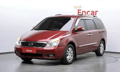 Kia Canival · 2012 год