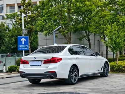 BMW 5 Series 2020, 107000 км, за 179800 CNY - фото 6