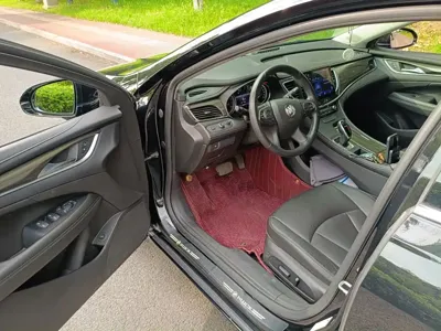 Buick LaCrosse 2023, 22000 км, за 92800 CNY - фото 16
