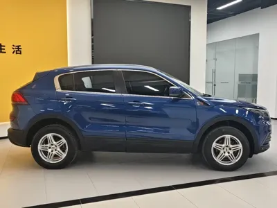 Qoros Qoros 5 2019, 54000 км, за 23800 CNY