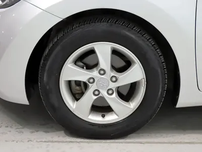 Hyundai Avante 2014, 88218 км, за 4700000 KRW - фото 20