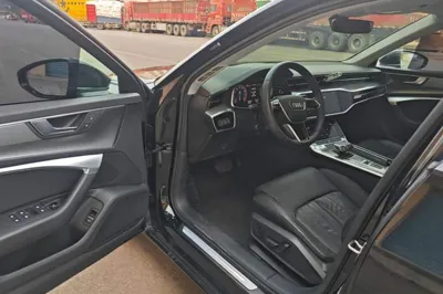 Audi A6L 2019, 106800 км, за 185006.73 CNY - фото 18