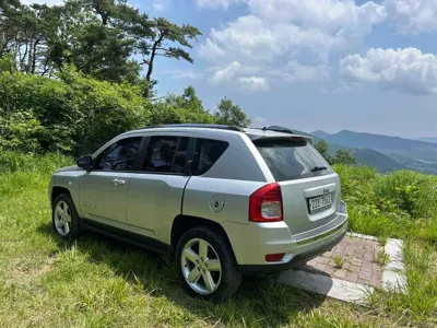 Jeep Compass 2012, 140000 км, за 3000000 KRW