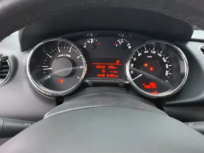 Peugeot 3008 2015, 98100 км, за 18000 CNY - фото 14