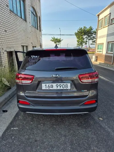 Kia Sorento 2015, 151000 км, за 10500000 KRW