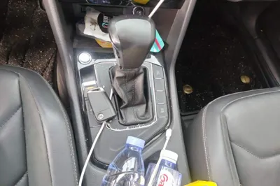Volkswagen Tiguan L 2019, 75800 км, за 78584.52 CNY - фото 14