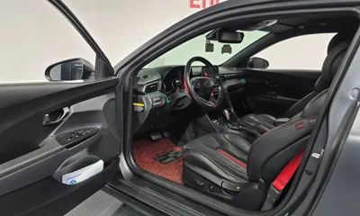 Hyundai Veloster 2018, 113639 км, за 9900000 KRW - фото 10