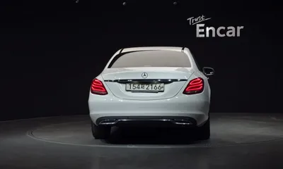 Mercedes-Benz C-Class 2016, 137732 км, за 14900000 KRW