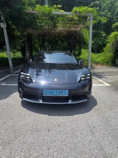 Porsche Taycan 2023, 41000 км, за 139000000 KRW - фото 3