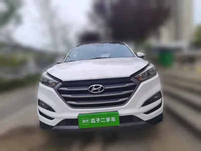 Hyundai Tucson 2015, 139100 км, за 49992.27 CNY