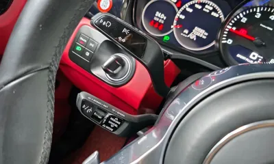 Porsche Cayenne 2023, 50583 км, за 99900000 KRW - фото 27