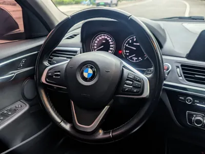 BMW 1 Series 2018, 116500 км, за 59870.18 CNY - фото 16