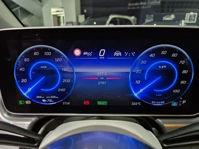 Mercedes-Benz EQE 2025, 2758 км, за 85000000 KRW - фото 8