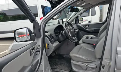 Hyundai Starex 2018, 158549 км, за 12000000 KRW - фото 10