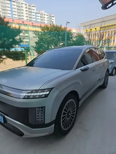 Hyundai Ioniq9 · 2025 год