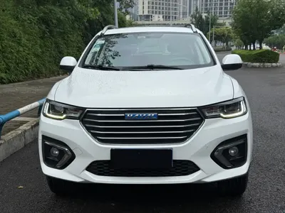 Haval H2s 2018, 110000 км, за 25800 CNY