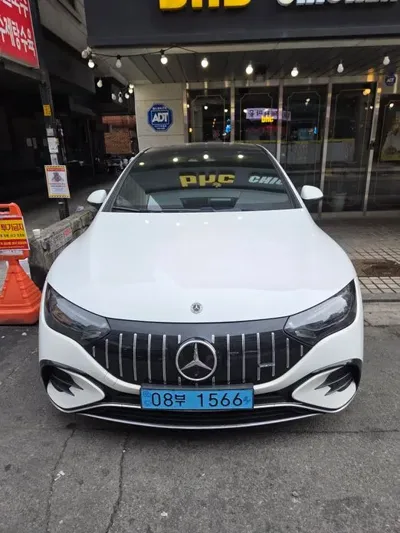 Mercedes-Benz EQE 2024, 28000 км, за 63000000 KRW