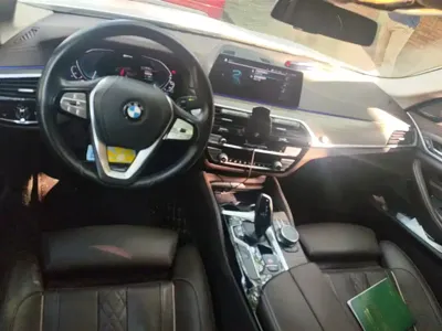 BMW 5 Series New Energy 2020, 75700 км, за 144000 CNY - фото 12