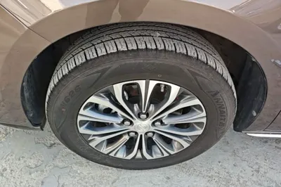Buick GL8 2023, 109300 км, за 136115.74 CNY - фото 8