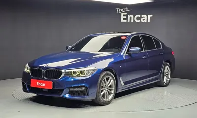 BMW 5-Series · 2018 год