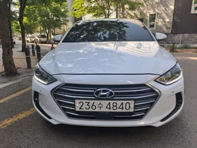 Hyundai Avante · 2018 год