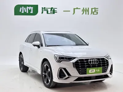 Audi Q3 2022, 50000 км, за 163800 CNY