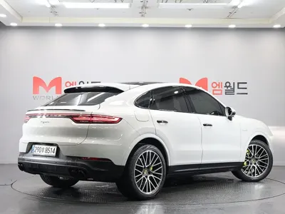 Porsche Cayenne 2020, 41740 км, за 95200000 KRW