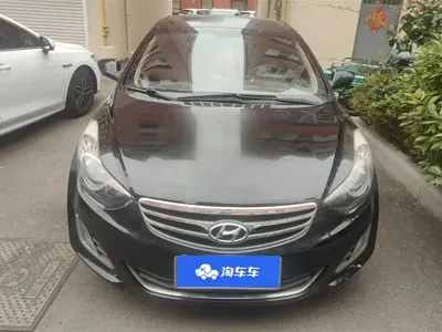 Hyundai Elantra Langdong 2012, 81100 км, за 15900 CNY