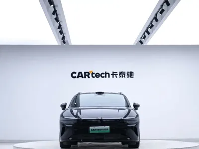 Zeekr 极氪007GT 2025, 17500 км, за 149000 CNY - фото 6