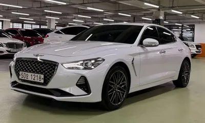 Genesis G70 · 2018 год