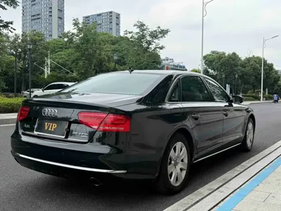 Audi A8 2012, 180000 км, за 61600 CNY - фото 5