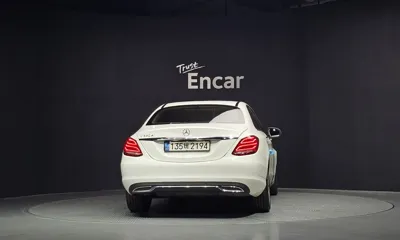 Mercedes-Benz C-Class 2016, 131716 км, за 12400000 KRW
