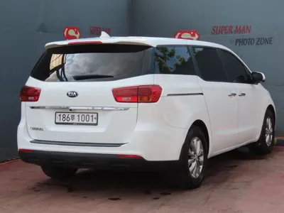 Kia Canival 2019, 199797 км, за 8000000 KRW - фото 3