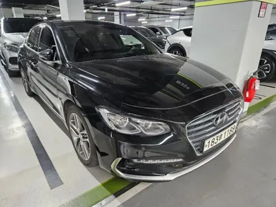 Hyundai Grandeur 2018, 172354 км, за 10440000 KRW