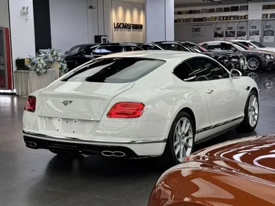 Bentley Continental 2017, 35000 км, за 850000 CNY - фото 6