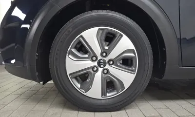 Kia Niro 2018, 152939 км, за 10900000 KRW - фото 5