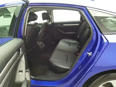 Honda Accord 2019, 87100 км, за 65800 CNY - фото 15