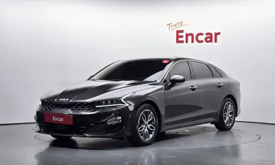 Kia K5 · 2023 год