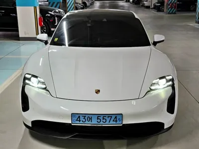 Porsche Taycan 2021, 44050 км, за 99000000 KRW - фото 8
