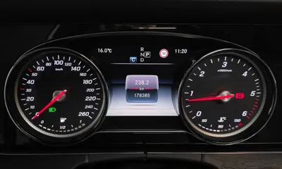 Mercedes-Benz E-Class 2018, 178385 км, за 17890000 KRW - фото 8