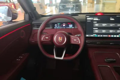 Hongqi HS6 PHEV 2026, 2600 км, за 180858.68 CNY - фото 14