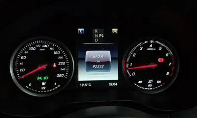 Mercedes-Benz C-Class 2016, 92232 км, за 13600000 KRW - фото 8