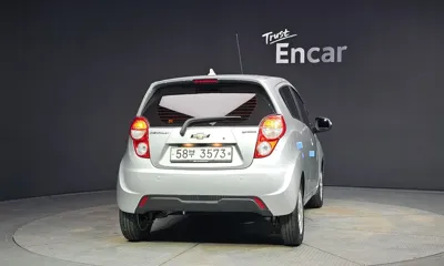 ChevroletGMDaewoo Spark 2015, 129357 км, за 2700000 KRW